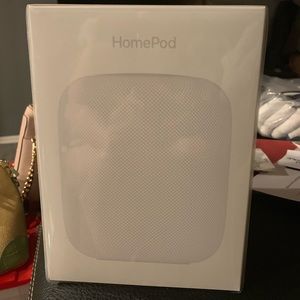 NEW IN BOX - Apple HomePod